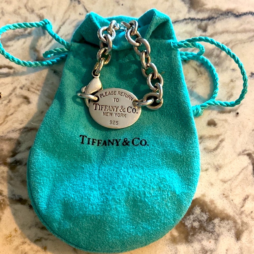 Tiffany’s Return to Tiffany’s Chain necklace